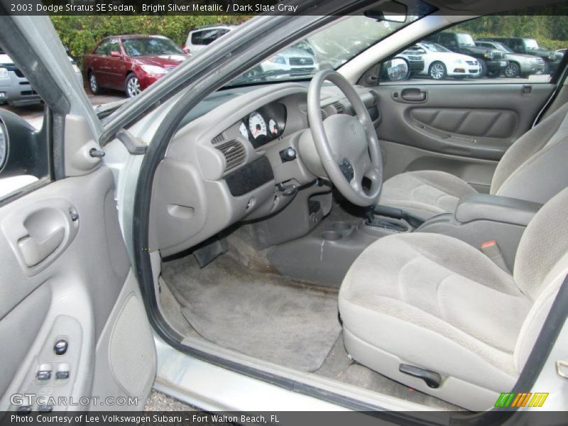  2003 Stratus SE Sedan Dark Slate Gray Interior