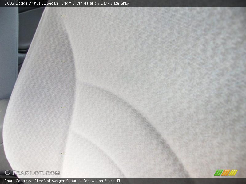 Bright Silver Metallic / Dark Slate Gray 2003 Dodge Stratus SE Sedan