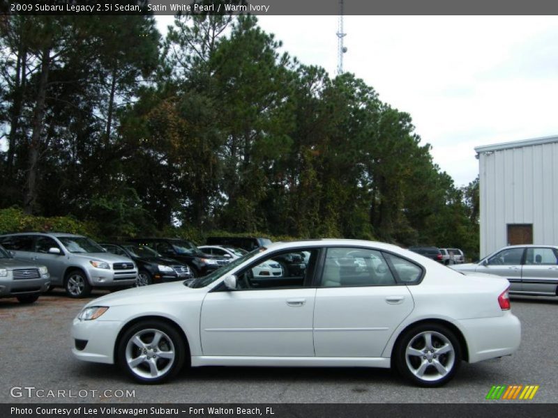 Satin White Pearl / Warm Ivory 2009 Subaru Legacy 2.5i Sedan