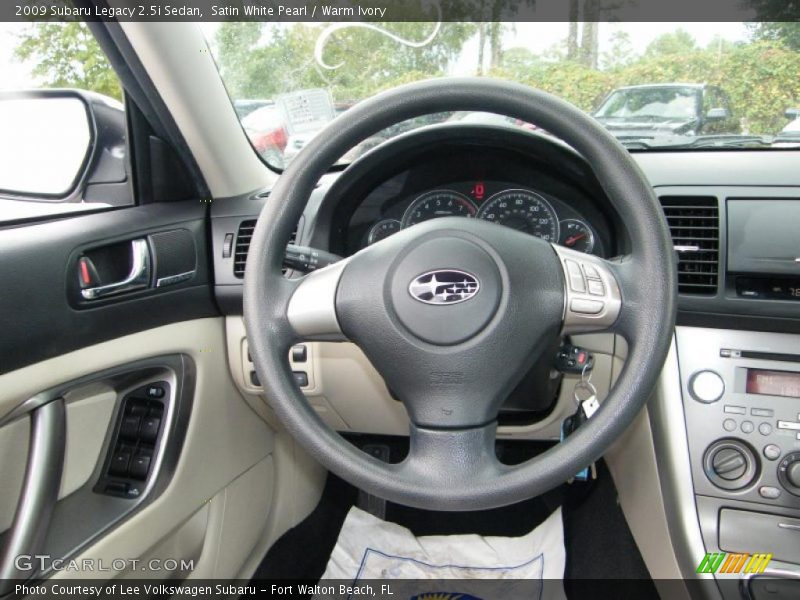 Satin White Pearl / Warm Ivory 2009 Subaru Legacy 2.5i Sedan
