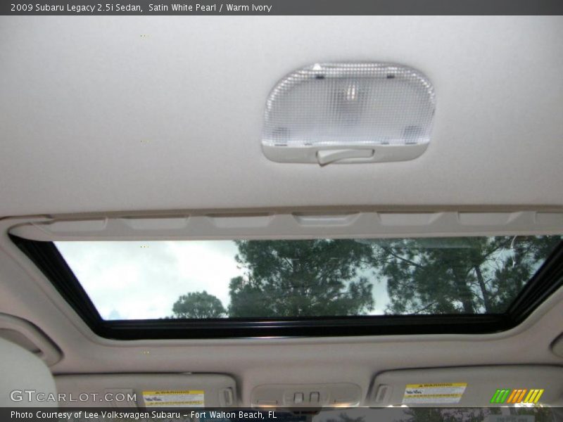 Satin White Pearl / Warm Ivory 2009 Subaru Legacy 2.5i Sedan