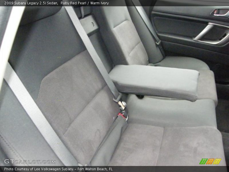 Ruby Red Pearl / Warm Ivory 2009 Subaru Legacy 2.5i Sedan