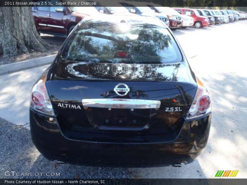 Super Black / Charcoal 2011 Nissan Altima 2.5 SL