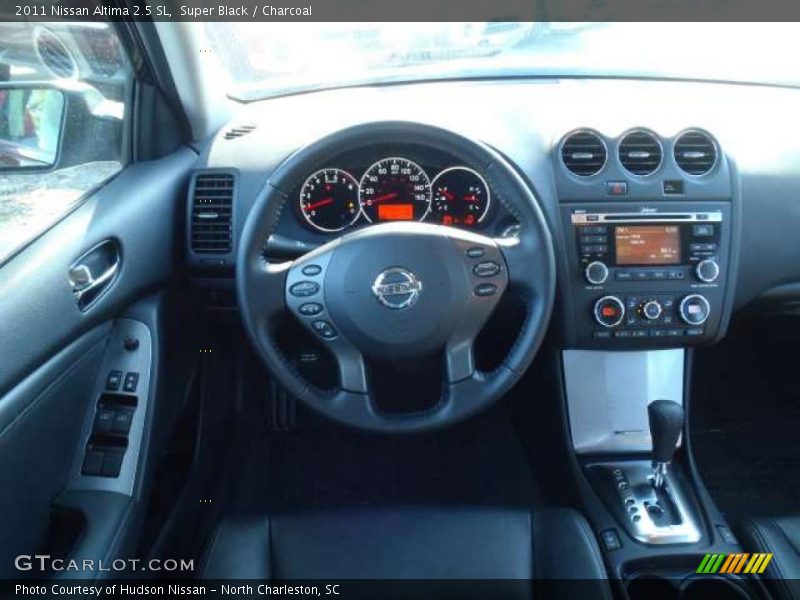 Super Black / Charcoal 2011 Nissan Altima 2.5 SL