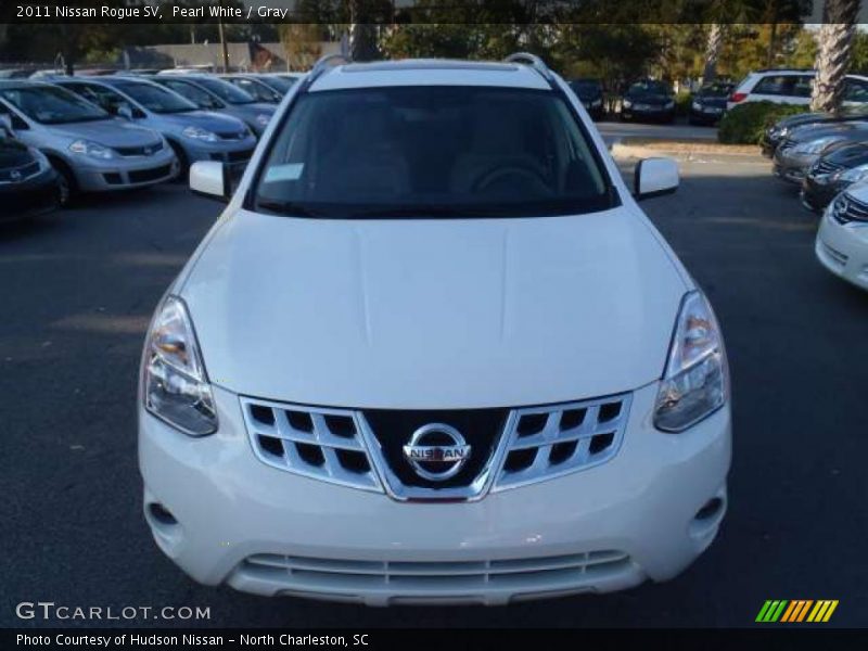 Pearl White / Gray 2011 Nissan Rogue SV