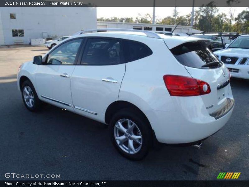 2011 Nissan rogue pearl white #9