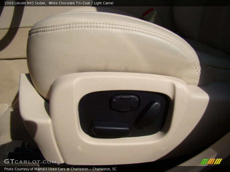White Chocolate Tri-Coat / Light Camel 2009 Lincoln MKS Sedan