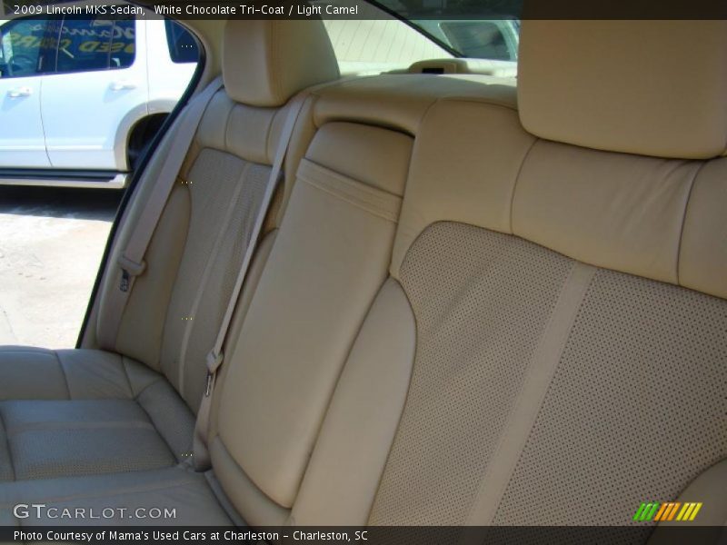 White Chocolate Tri-Coat / Light Camel 2009 Lincoln MKS Sedan