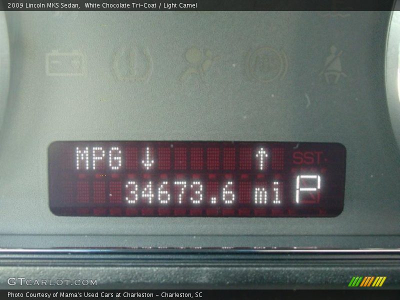 White Chocolate Tri-Coat / Light Camel 2009 Lincoln MKS Sedan