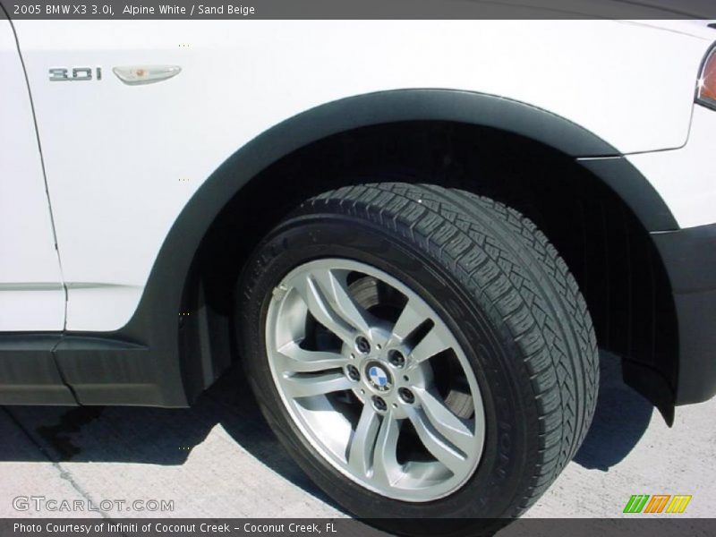 Alpine White / Sand Beige 2005 BMW X3 3.0i