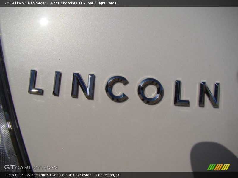 White Chocolate Tri-Coat / Light Camel 2009 Lincoln MKS Sedan