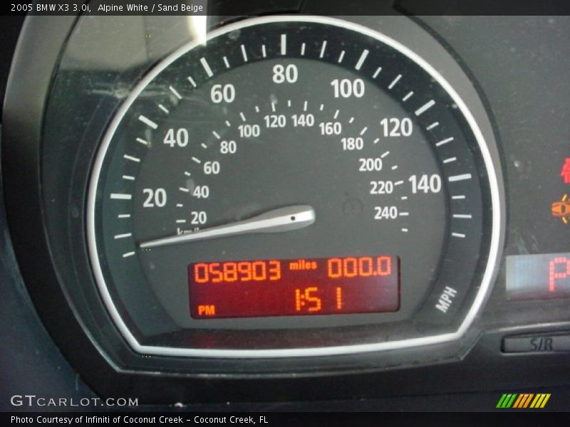 Alpine White / Sand Beige 2005 BMW X3 3.0i