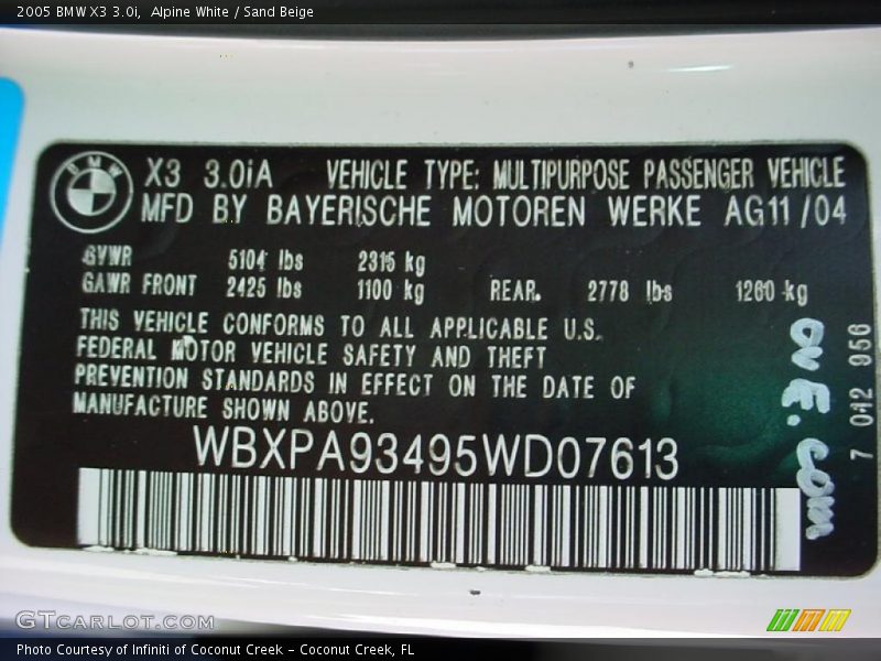 Alpine White / Sand Beige 2005 BMW X3 3.0i