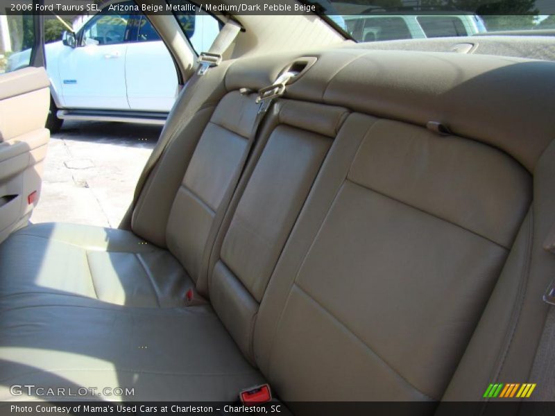 Arizona Beige Metallic / Medium/Dark Pebble Beige 2006 Ford Taurus SEL