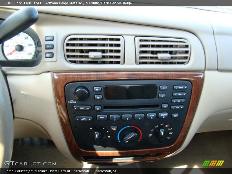 Arizona Beige Metallic / Medium/Dark Pebble Beige 2006 Ford Taurus SEL