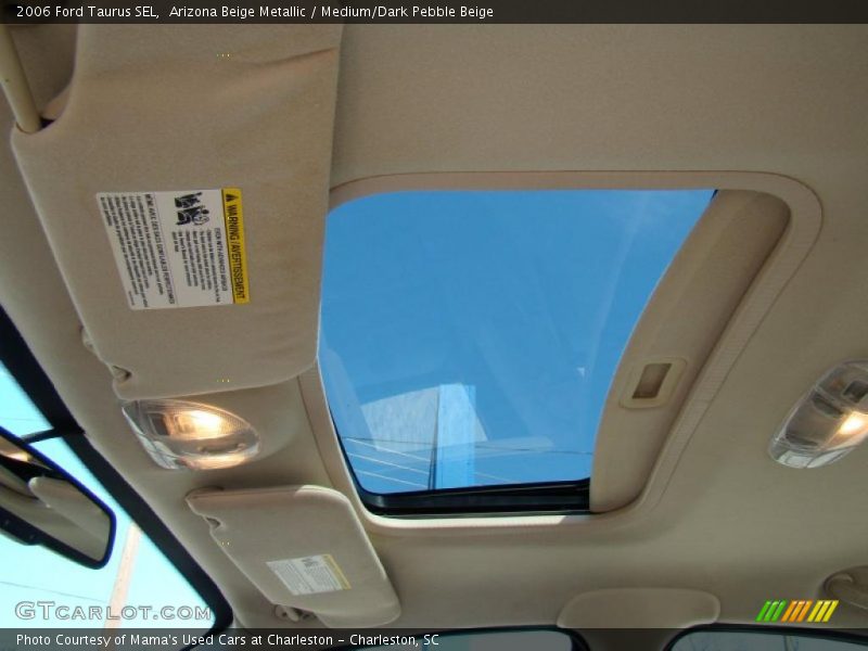 Arizona Beige Metallic / Medium/Dark Pebble Beige 2006 Ford Taurus SEL