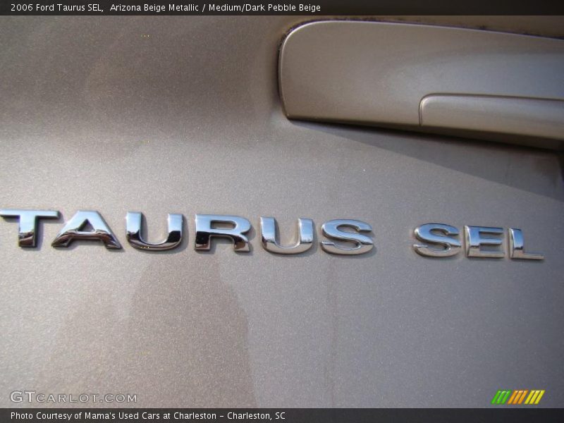 Arizona Beige Metallic / Medium/Dark Pebble Beige 2006 Ford Taurus SEL