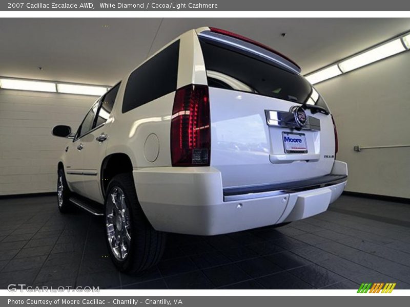 White Diamond / Cocoa/Light Cashmere 2007 Cadillac Escalade AWD