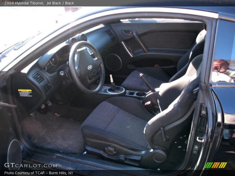 Jet Black / Black 2004 Hyundai Tiburon