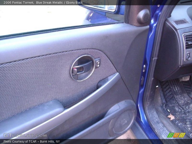 Blue Streak Metallic / Ebony Black 2006 Pontiac Torrent