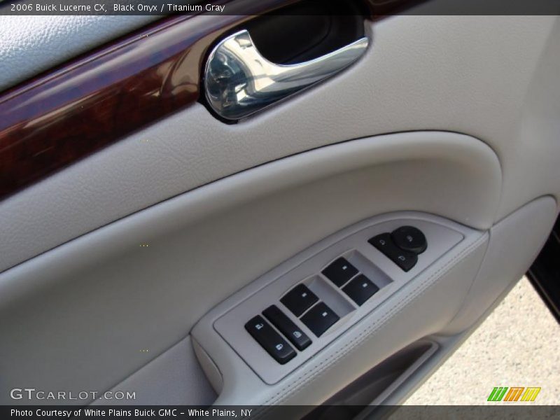 Black Onyx / Titanium Gray 2006 Buick Lucerne CX
