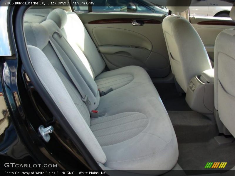 Black Onyx / Titanium Gray 2006 Buick Lucerne CX