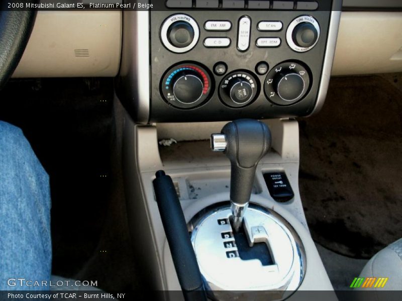 Platinum Pearl / Beige 2008 Mitsubishi Galant ES