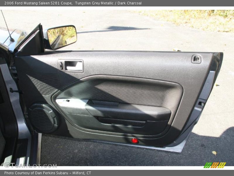 Door Panel of 2006 Mustang Saleen S281 Coupe