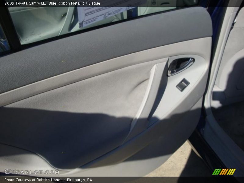 Blue Ribbon Metallic / Bisque 2009 Toyota Camry LE