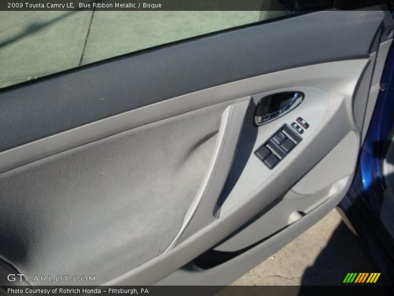 Blue Ribbon Metallic / Bisque 2009 Toyota Camry LE