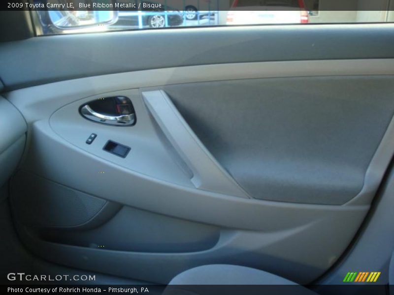 Blue Ribbon Metallic / Bisque 2009 Toyota Camry LE