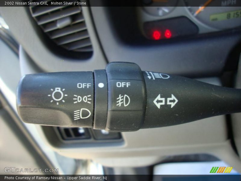 Molten Silver / Stone 2002 Nissan Sentra GXE