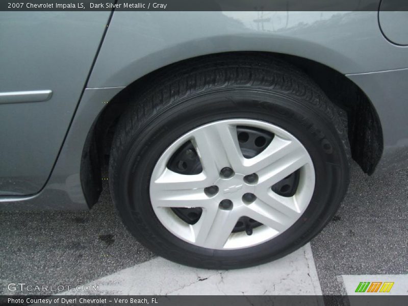 Dark Silver Metallic / Gray 2007 Chevrolet Impala LS