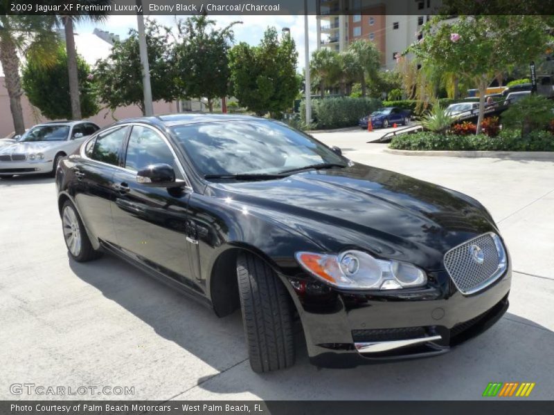 Ebony Black / Charcoal/Charcoal 2009 Jaguar XF Premium Luxury