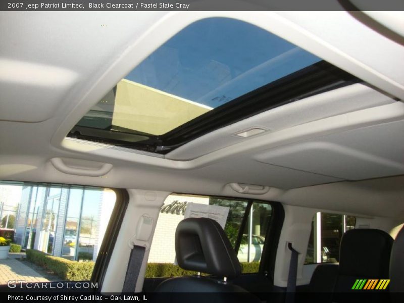 Sunroof of 2007 Patriot Limited