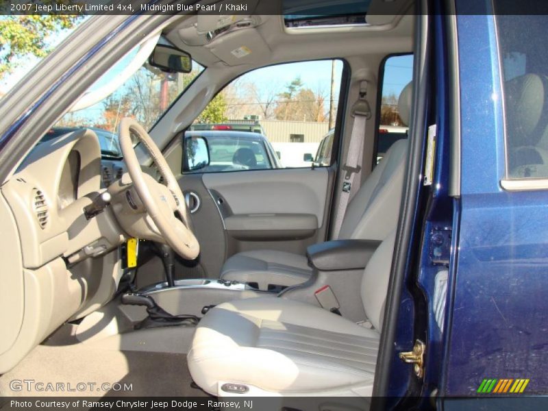 Midnight Blue Pearl / Khaki 2007 Jeep Liberty Limited 4x4