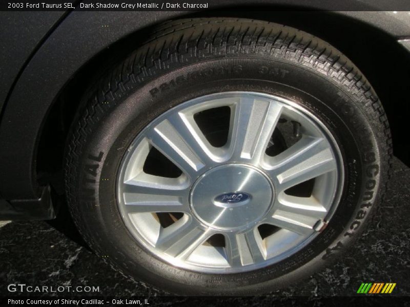  2003 Taurus SEL Wheel