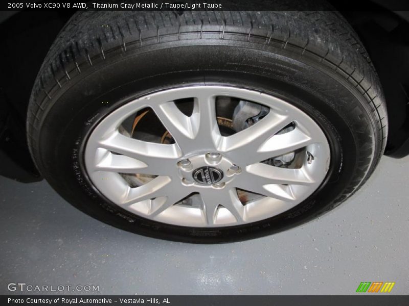  2005 XC90 V8 AWD Wheel