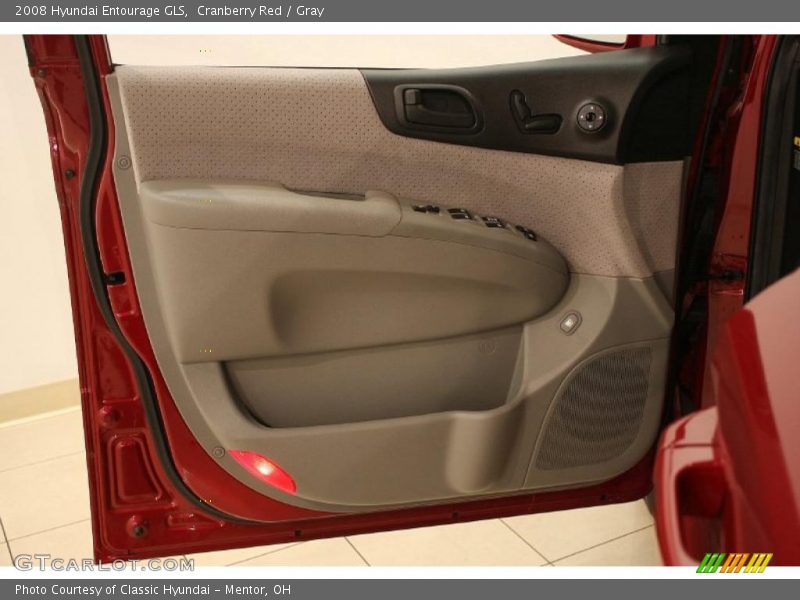Cranberry Red / Gray 2008 Hyundai Entourage GLS