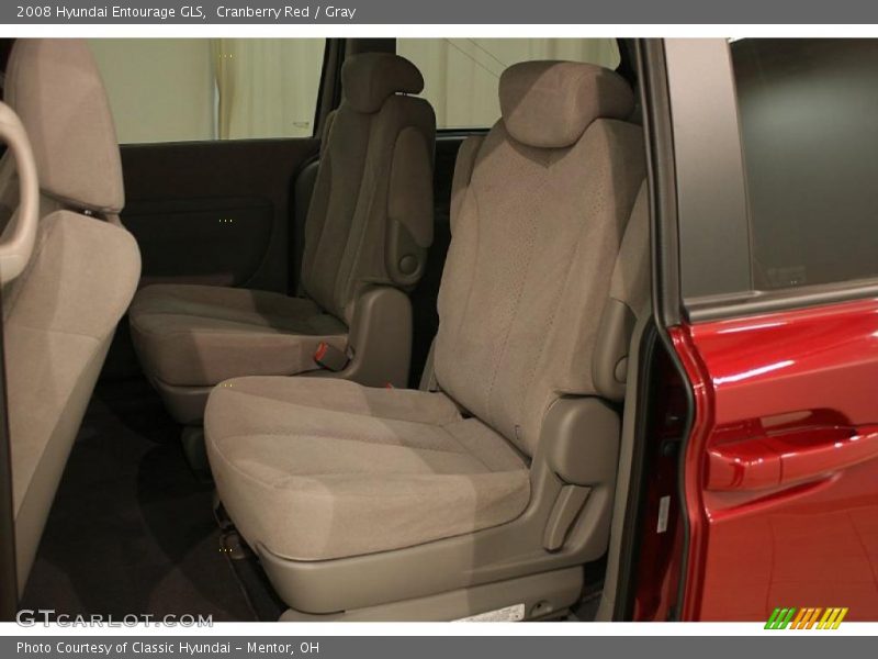 Cranberry Red / Gray 2008 Hyundai Entourage GLS