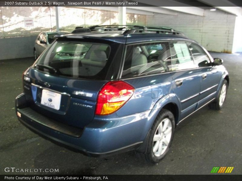 Newport Blue Pearl / Warm Ivory Tweed 2007 Subaru Outback 2.5i Wagon