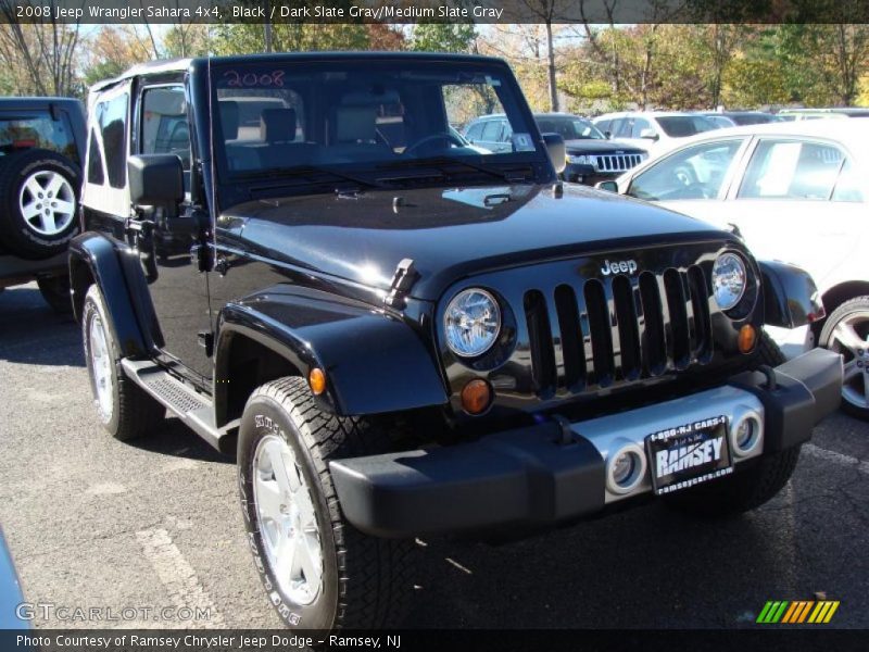 Front 3/4 View of 2008 Wrangler Sahara 4x4