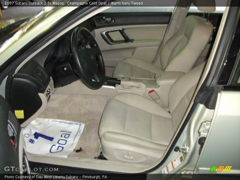 Champagne Gold Opal / Warm Ivory Tweed 2007 Subaru Outback 2.5i Wagon