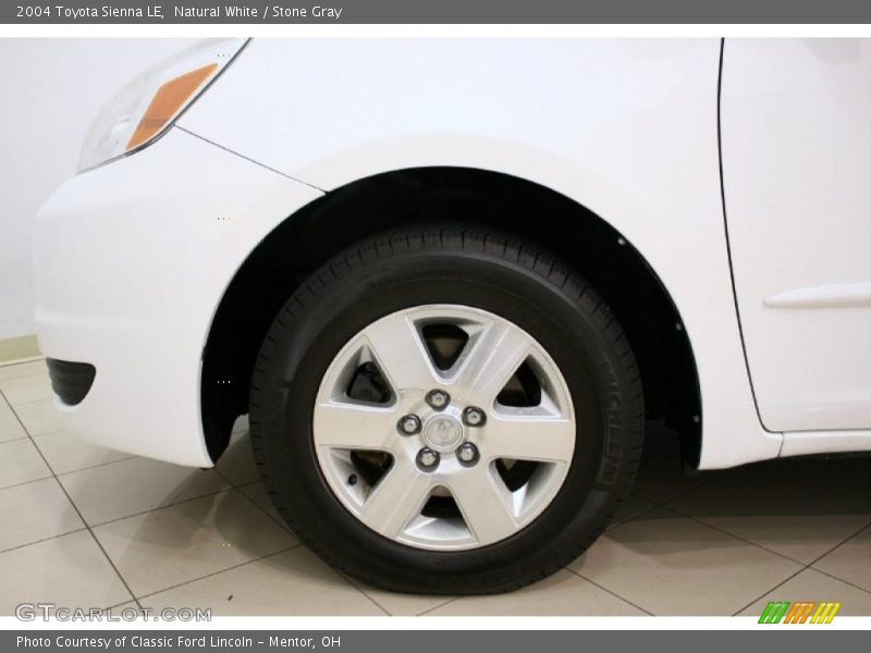 Natural White / Stone Gray 2004 Toyota Sienna LE