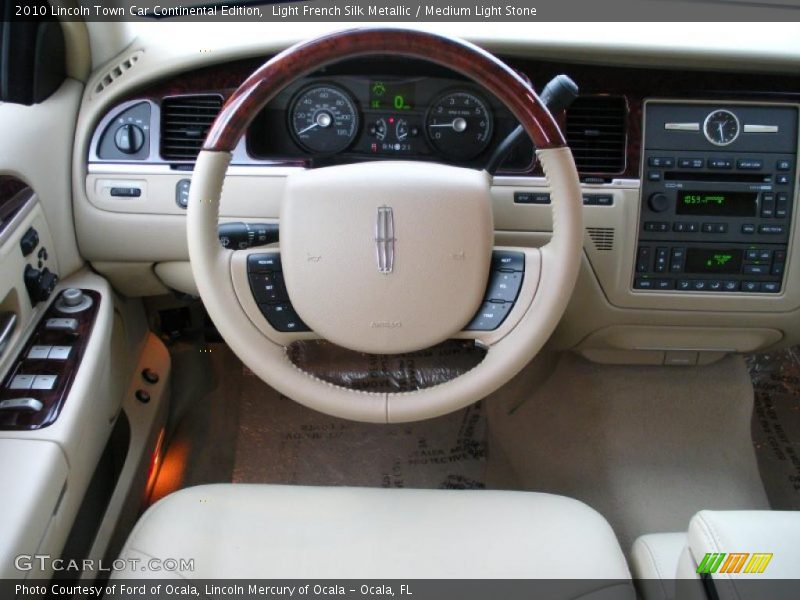 Light French Silk Metallic / Medium Light Stone 2010 Lincoln Town Car Continental Edition