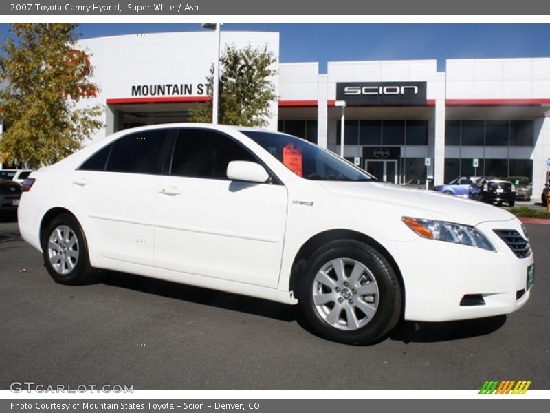 Super White / Ash 2007 Toyota Camry Hybrid