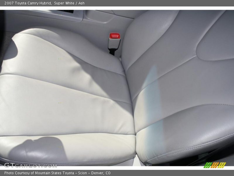 Super White / Ash 2007 Toyota Camry Hybrid
