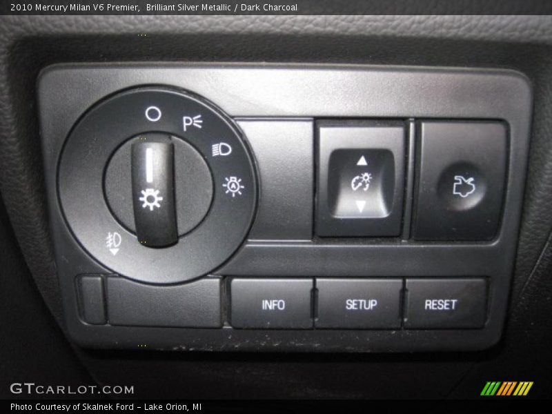 Brilliant Silver Metallic / Dark Charcoal 2010 Mercury Milan V6 Premier