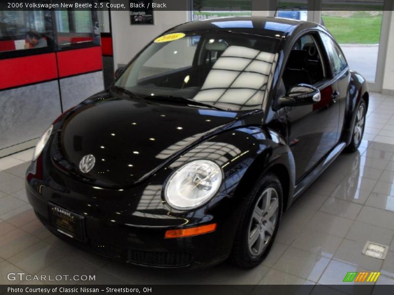 Black / Black 2006 Volkswagen New Beetle 2.5 Coupe