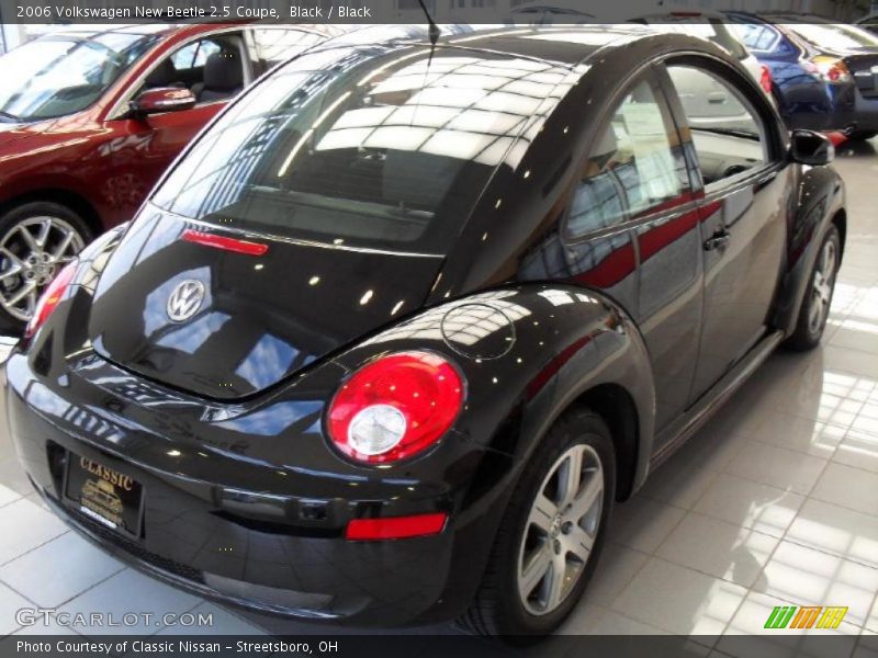 Black / Black 2006 Volkswagen New Beetle 2.5 Coupe